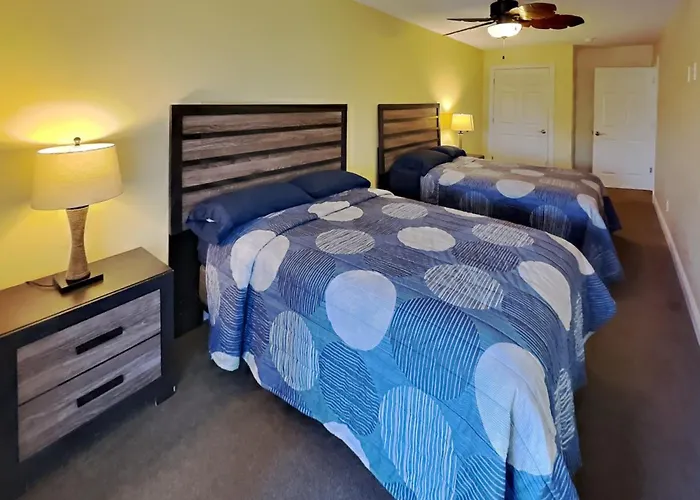 Put-In-Bay Waterfront Condo #208