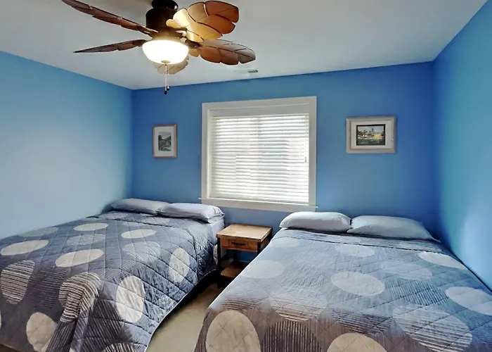 Put-In-Bay Waterfront Condo #211