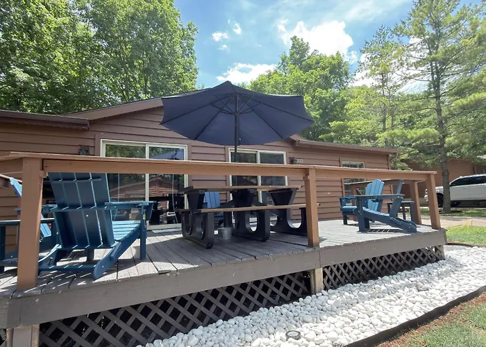 Put-In-Bay Island Club #102